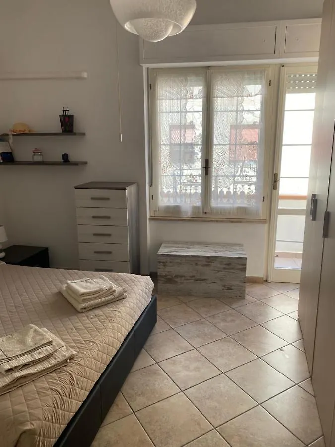 Lovely Sardinia Apartment Porto Torres 0*,